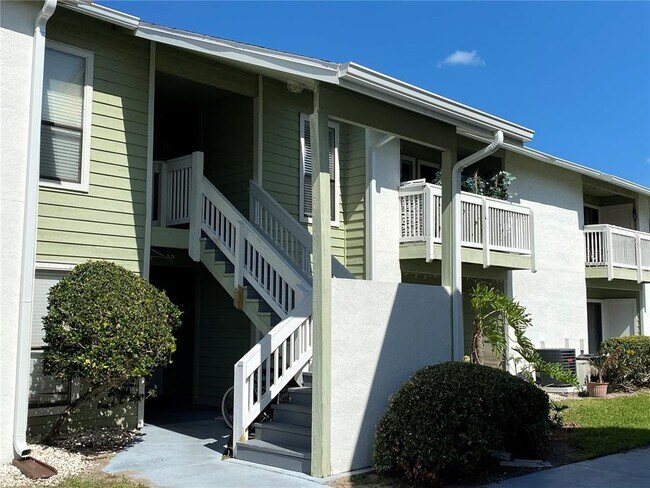 Building Photo - 455 Alt 19