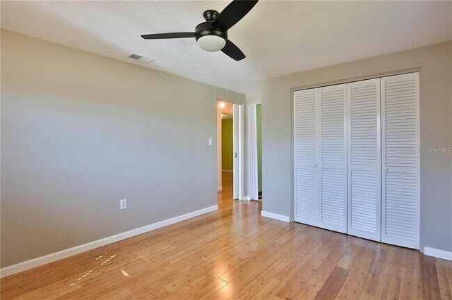 Building Photo - 7355 Cass Cir