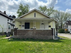 Building Photo - 2025-2027 Southeastern Ave
