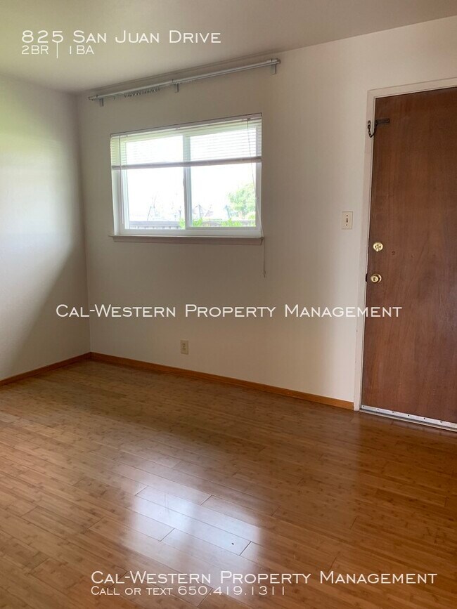 Building Photo - 825 San Juan Dr