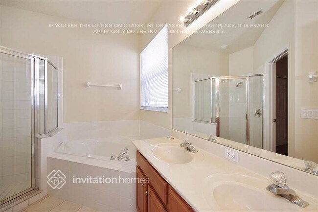 Building Photo - 5319 Santa Ana Dr