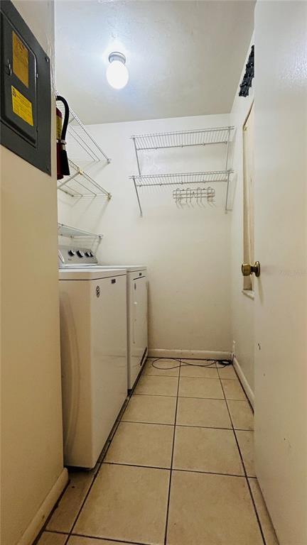 Building Photo - 4328 SW 69th Terrace