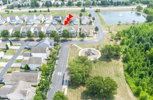 Building Photo - 2564 Hickory Pine Ln