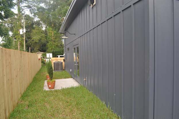 Building Photo - 1417 Highland Blvd