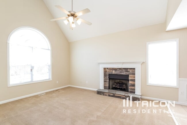 Building Photo - 149 Lazy Water Dr