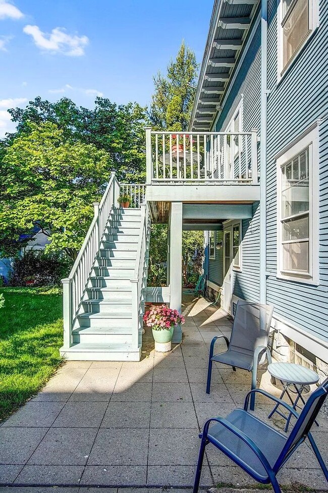 Building Photo - F. Scott Fitzgerald House in Saint Paul Can Be Your Home!