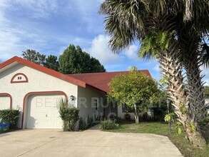 Building Photo - 25 Plainview Dr