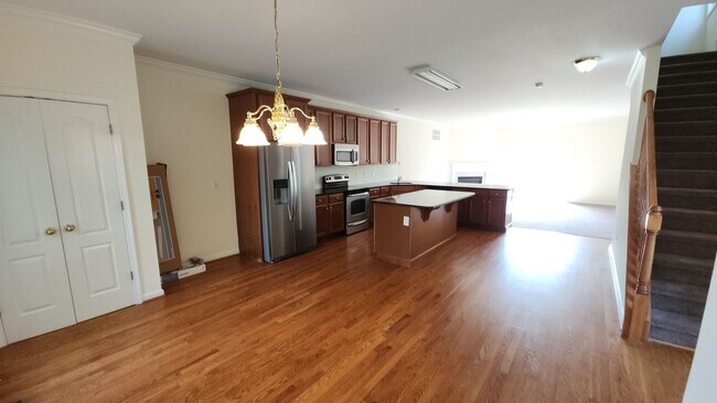 Building Photo - Spacious, Large, Luxury 3 Bedroom End - Unit Townhouse in Hockessin, Delaware