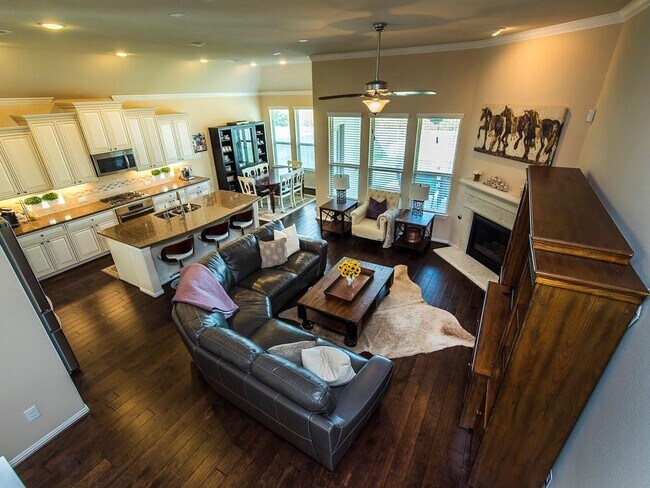 Building Photo - 3205 Cotton Blossom Way