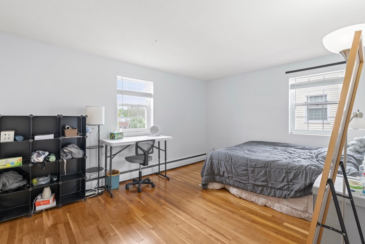 Building Photo - 59 Bynner St