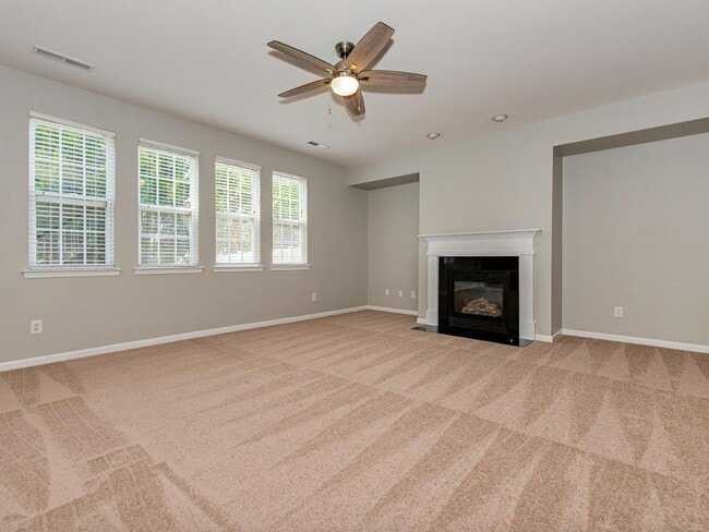 Building Photo - 6322 Adobe Rd