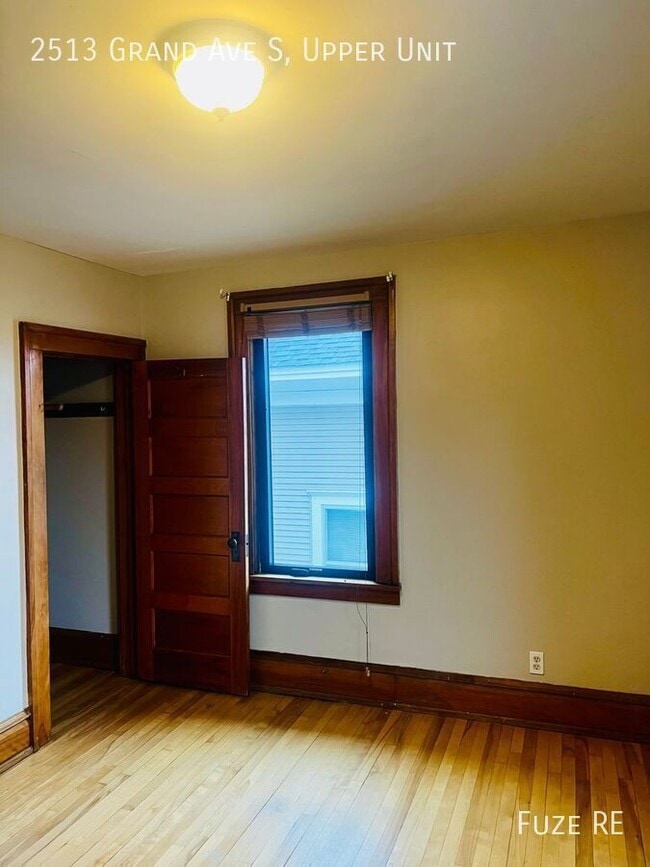 Building Photo - 2513 Grand Ave S