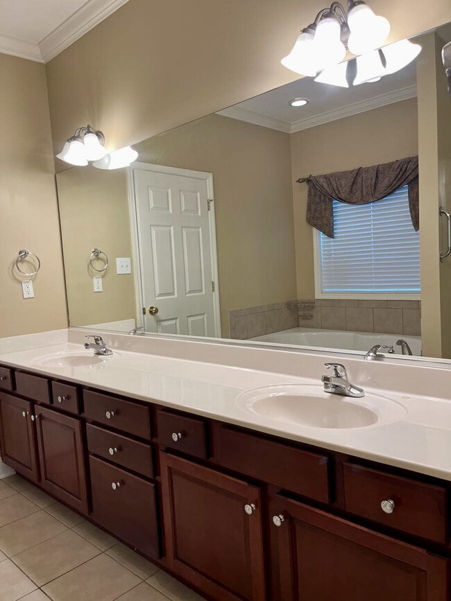 Building Photo - 4BR Home in Summer Rose with Two Primary Suites | 3,271 Sq Ft | Flexible Layout