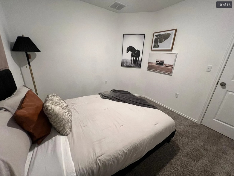 Building Photo - Room in Townhome on Spotted Leaf Wy