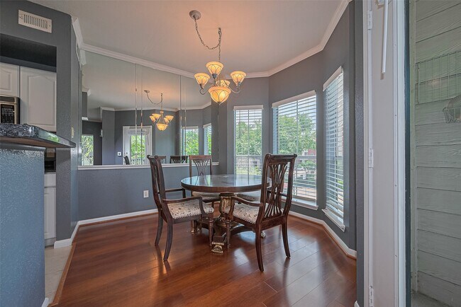 Building Photo - 1330 Old Spanish Trl