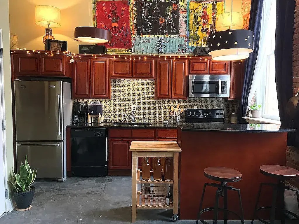 Building Photo - 509 DELAWARE St