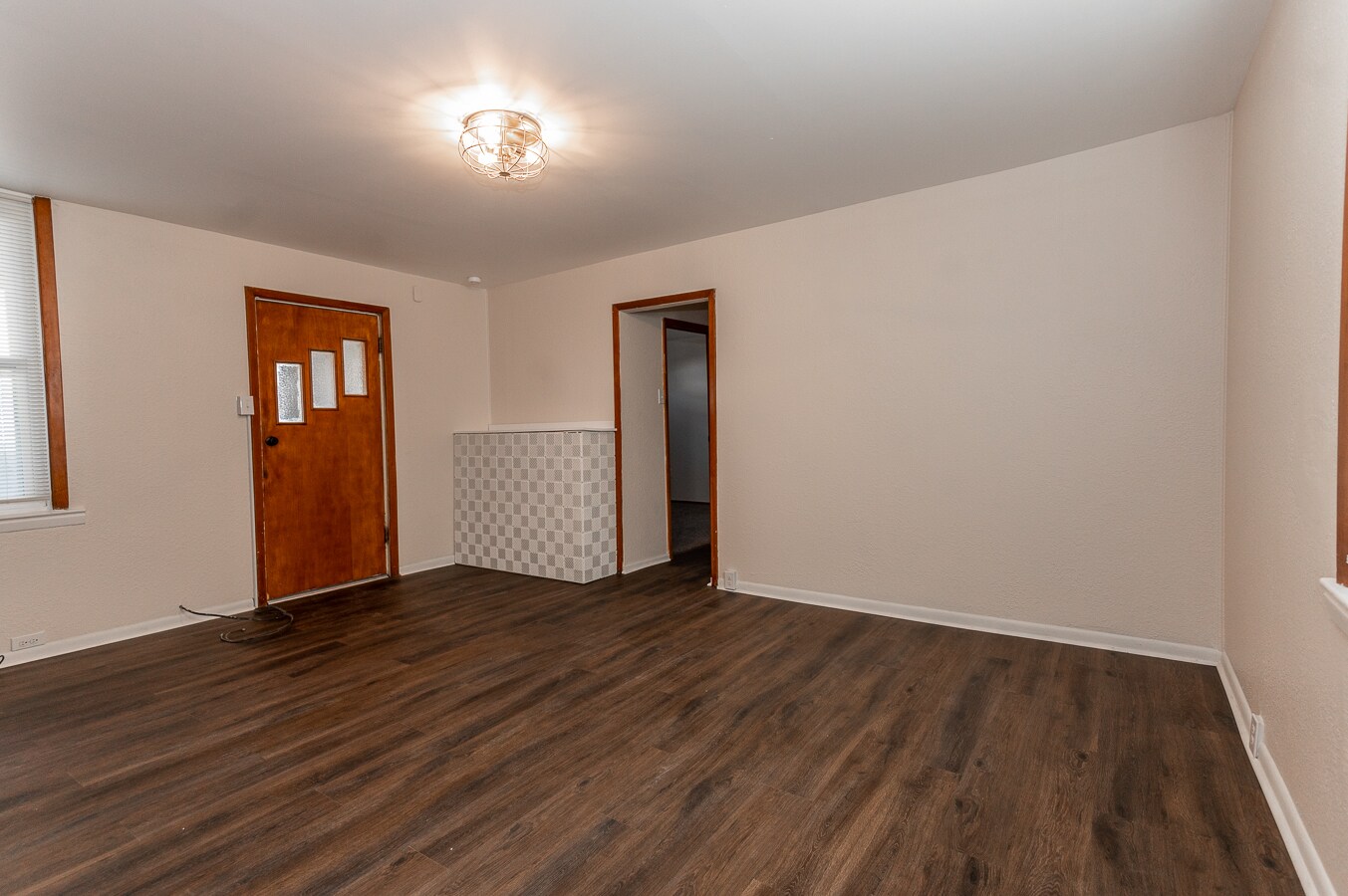 Building Photo - 217 Kaercher St