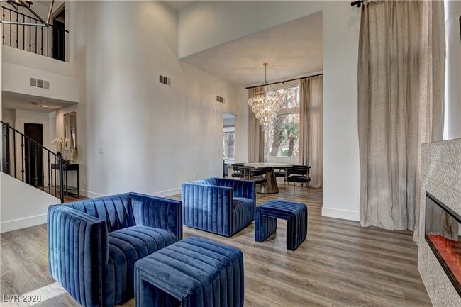 Building Photo - 9817 Park Brook Ave