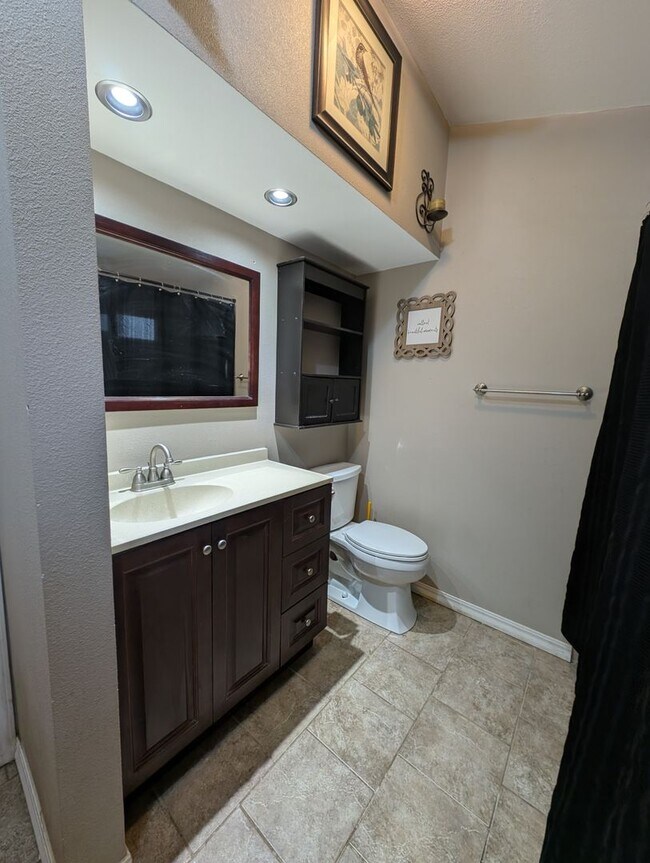 Building Photo - Livestock & Spring Garden Ready! 3 Bedroom Home for Rent in Port Orchard