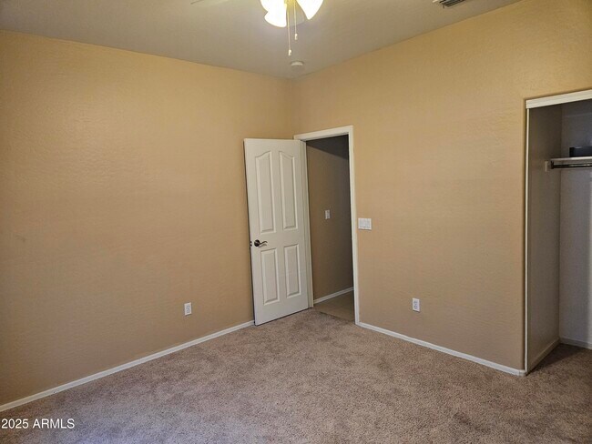 Building Photo - 14529 N 87th Dr