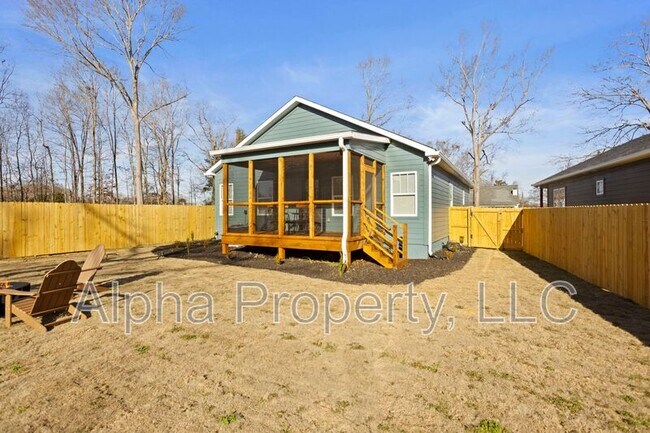 Building Photo - 13 Shubuta Ct