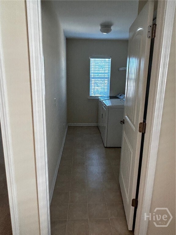 Building Photo - 156 Chapel Lake S