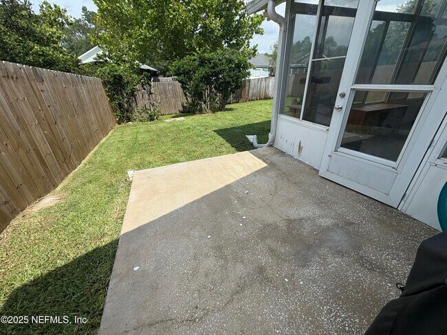 Building Photo - 1559 Irishwood Ct