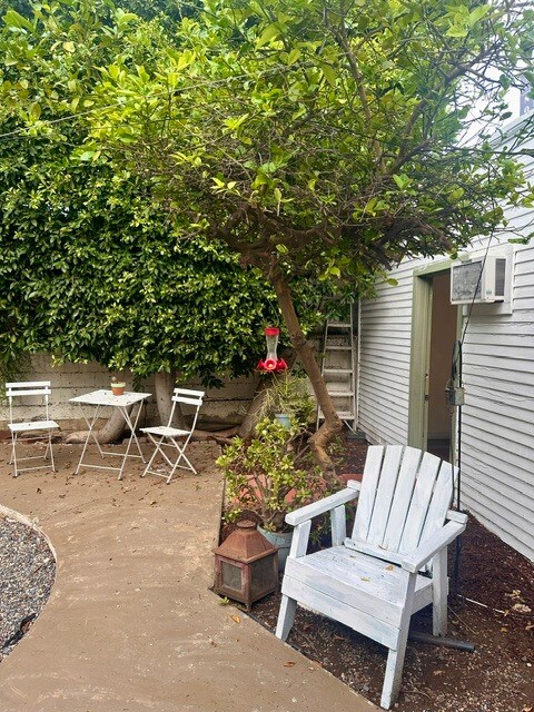 Private Backyard and Garage (bonus storage/office) - 1248 N Citrus Ave