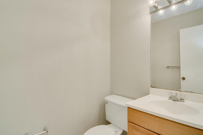 Building Photo - 2416 Winston Way