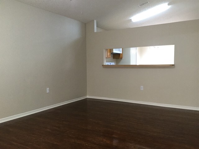 Building Photo - 4308 Iveyglen Ave
