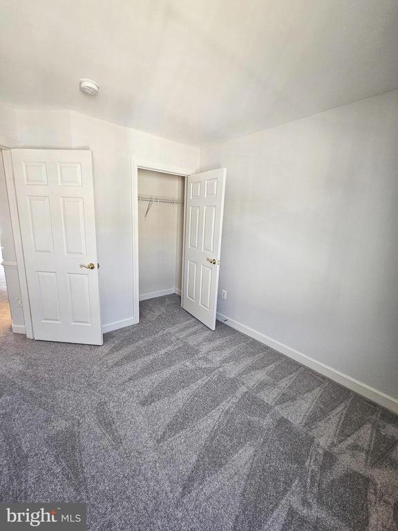 Building Photo - 13117 Tannery Ridge Dr