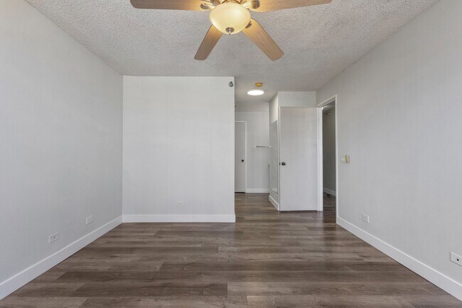 Building Photo - Downtown Honolulu Gem | Ocean, Mountain & City Views | Updated 2BD/2BA
