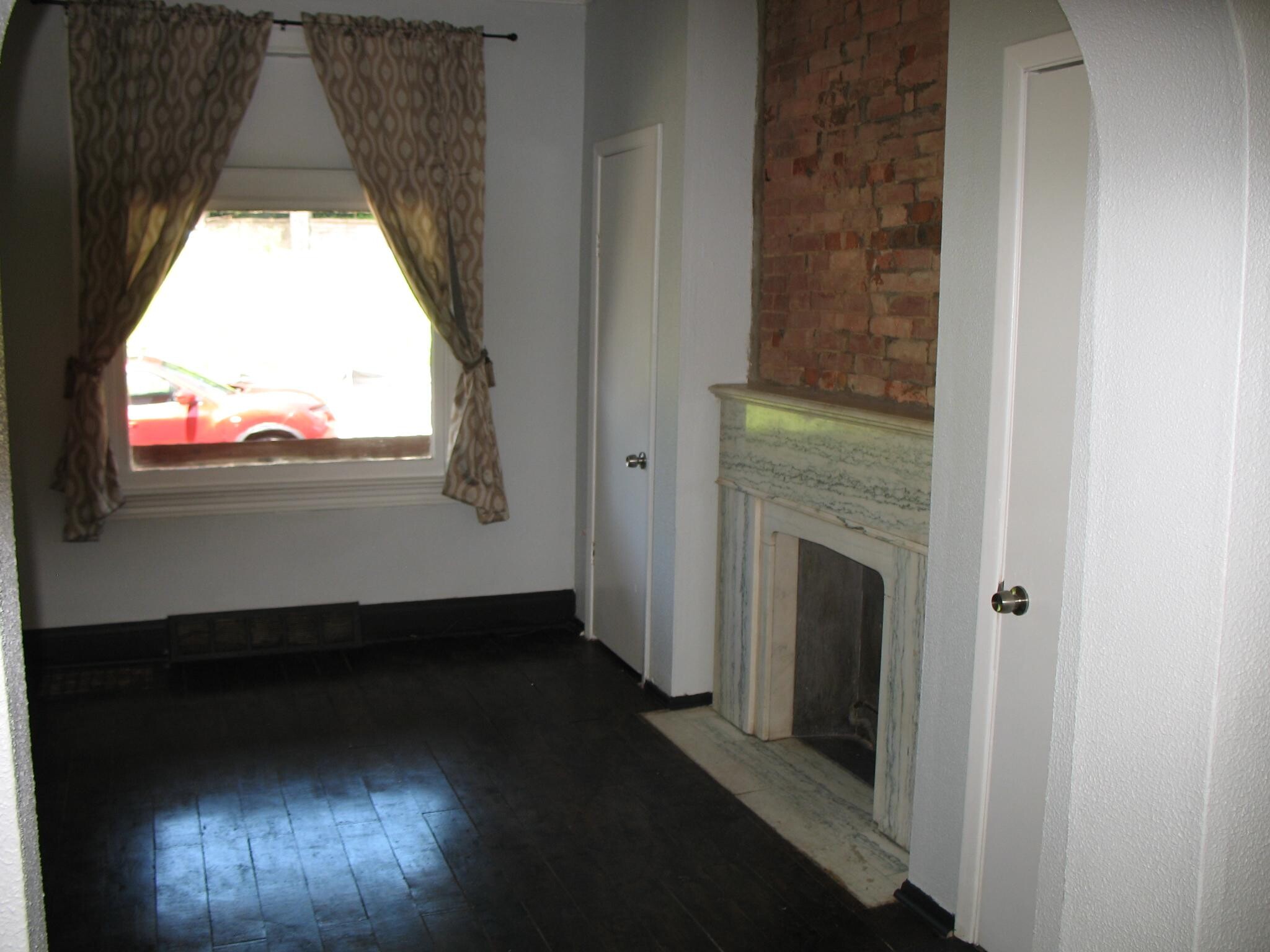 Building Photo - 1170 South Ave
