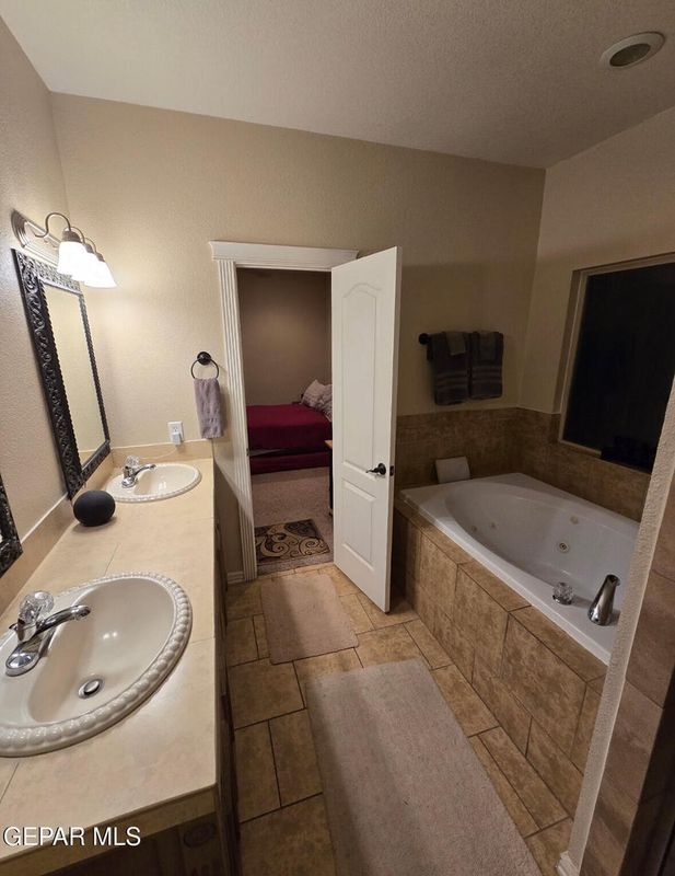 Building Photo - 3713 Star Beach Ln