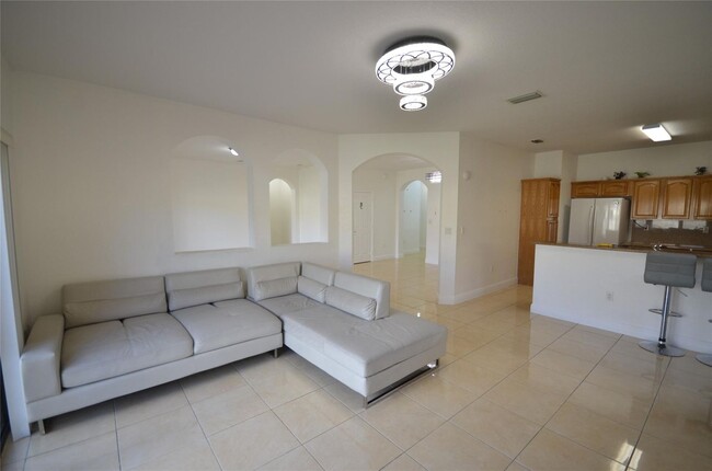 Building Photo - 14483 SW 13th Terrace