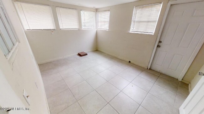 Building Photo - 1450 Parental Home Rd