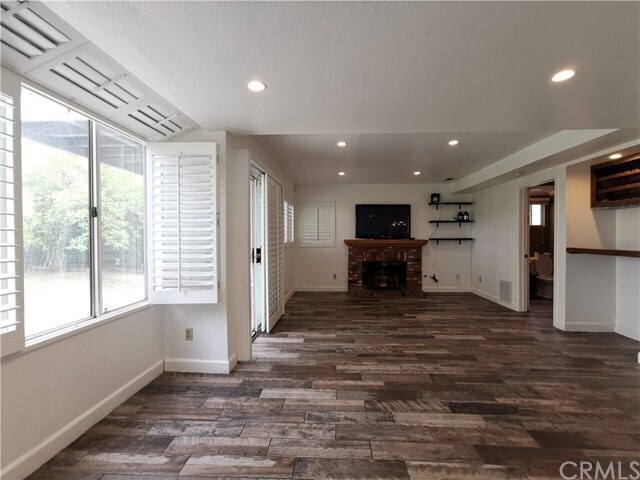 Building Photo - 2676 Pepperdale Dr