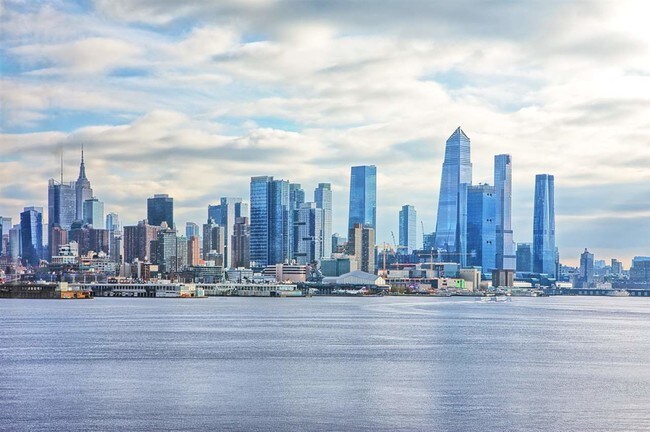 Building Photo - 24 Ave at Port Imperial