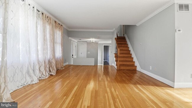 Building Photo - 1703 Tioga Rd