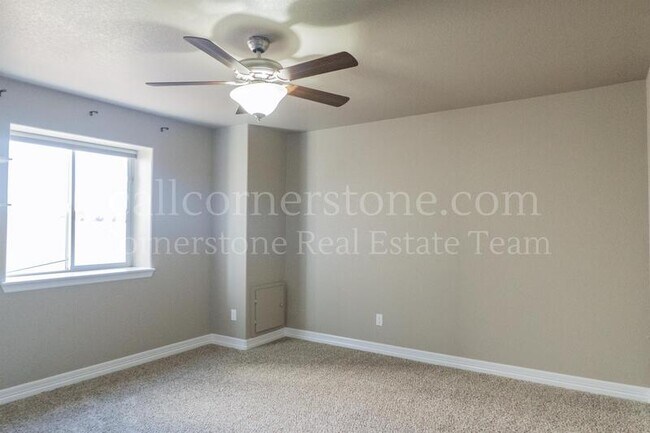 Building Photo - 6070 Jorie Rd