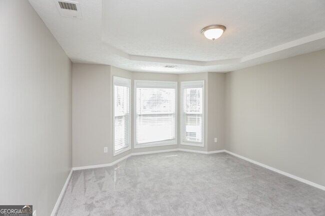 Building Photo - 4982 Shallow Ridge Rd NE