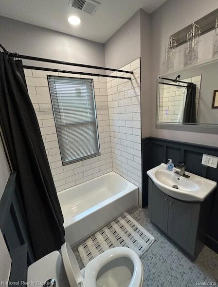 Building Photo - 2710 Wreford St