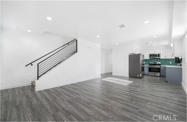 Building Photo - 3743 Lanfranco St