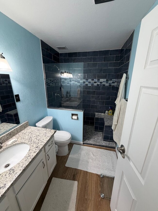 Building Photo - 3082 S Wheeling Way