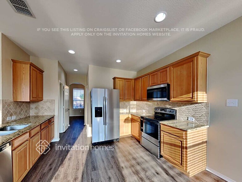 Building Photo - 1301 Spanish Moss Dr