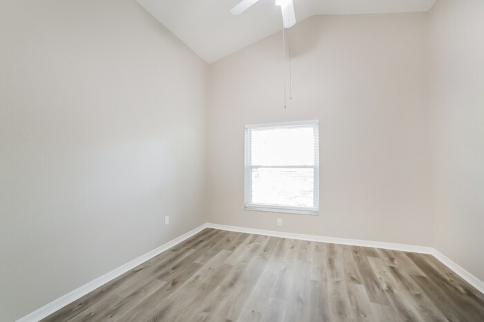 Building Photo - 5704 Hawkgrove Pl