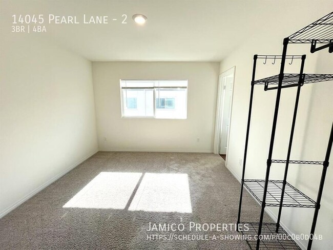 Building Photo - 14045 Pearl Ln