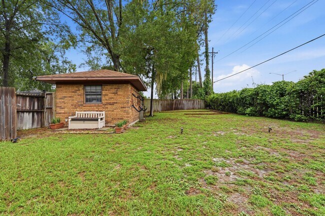 Building Photo - 1619 SW 75th Terrace