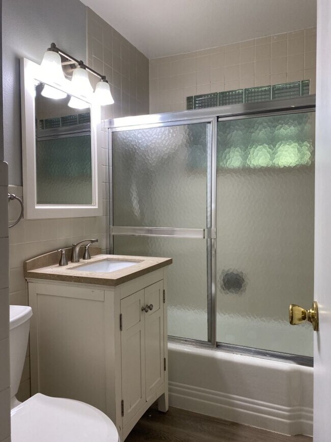 Building Photo - 3 Bed 1 Bath w/ 1 car garage West-Side Fort Collins Ranch