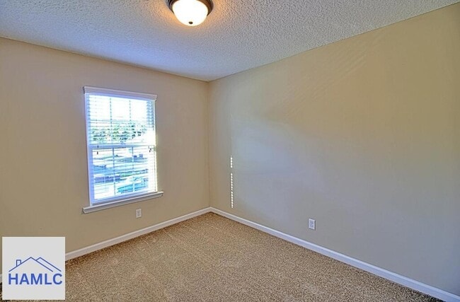 Building Photo - 1111 Marne Blvd